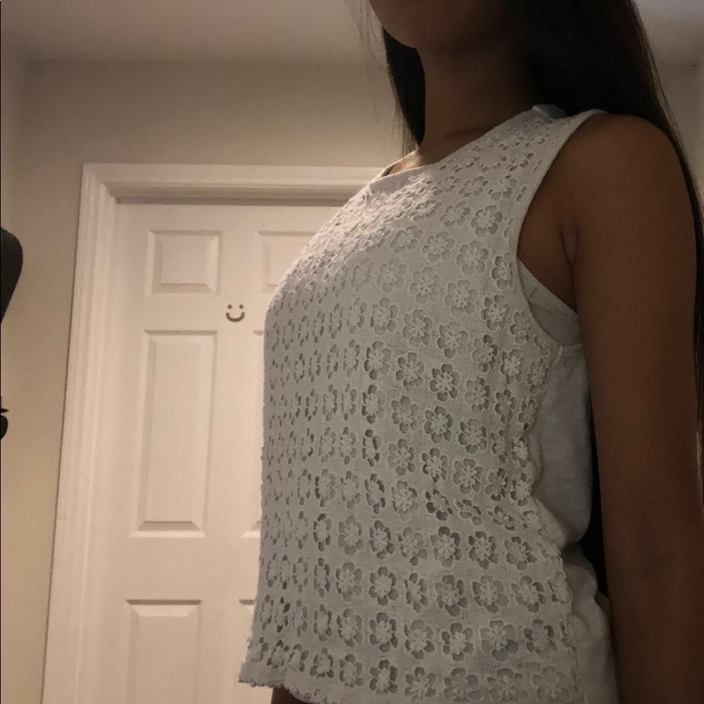 FOREVER 21 White Lace Top